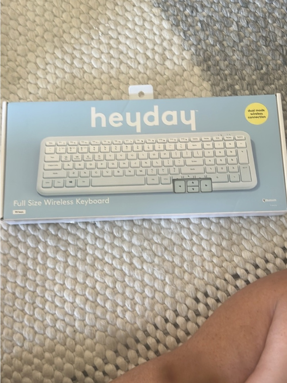 heyday White Full-Size Wireless Keyboard with Slim Low-Profile Keys